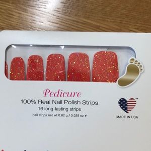 Brazilionaire Pedi Color street nail strips